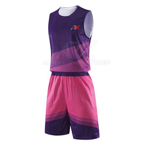 Uniforme de Baloncesto Reversible Hecho en Pakistán, Uniforme de Baloncesto Personalizado a Bajo Precio - Product Image 3