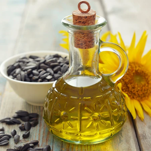 Huile de tournesol raffinée naturelle au goût pur et à la texture onctueuse, idéale pour la cuisine domestique, l'utilisation en restaurant et la fabrication alimentaire - Product Image 5