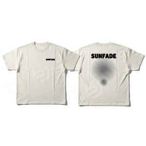 เสื้อยืดแขนสั้นสีขาวสำหรับผู้ชาย คอกลม ทรงปกติ ผ้าฝ้ายเจอร์ซีย์ 100% พิมพ์ลายตัวอักษร - Product Image 4