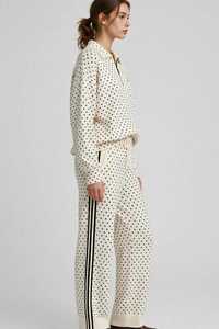 Ensemble de survêtement sportif pour femme à pois, haut à col roulé à manches longues avec fermeture éclair et pantalon à cordon de serrage, léger - Product Image 2