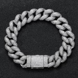 Bracelet cubain en moissanite avec logo personnalisé, style hip-hop, plaqué or 18 carats, disponible au meilleur prix, directement de l'usine. - Product Image 6