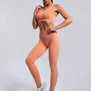 Conjunto de Yoga de 2 Piezas para Mujer, Ropa Deportiva de Manga Corta, Leggings de Gimnasio, Sujetador Deportivo, Ropa Atlética Femenina de Secado Rápido y Resistente a Impactos - Product Image 5