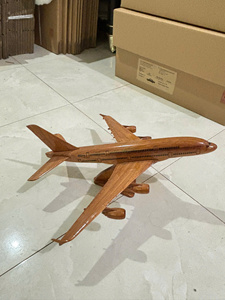 Coche de Juguete de Madera Vintage Hecho a Mano, Juguetes Educativos Montessori para Niños de 2 a 4 Años, Hecho en Vietnam - Product Image 4