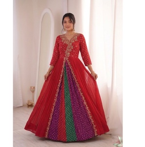 Vestido Anarkali de Diseñador para Mujer en Georgette Sintética con Bordado y Adornos, Colección para Bodas - Product Image 1