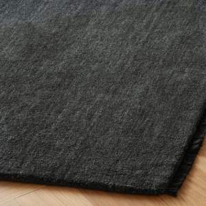 Alfombra Moderna Personalizada de Diseño Transcendental a Cuadros Negros, Estilo Persa, Hecha a Mano con Lana, Apta para Mascotas, Antideslizante y Acolchada - Product Image 4