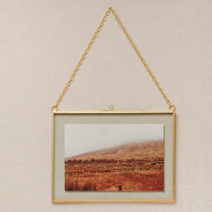 Cadre photo rectangulaire en verre et laiton finition or brillant, le plus vendu, pour la décoration murale de la maison et du bureau - Product Image 2