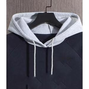 เสื้อฮู้ดดี้ผู้ชายแบบสวมหัว ดีไซน์ใหม่ OEM คุณภาพสูงสุด 100% สีพื้น ปักโลโก้ตามสั่ง สำหรับสตรีทแวร์ - Product Image 3