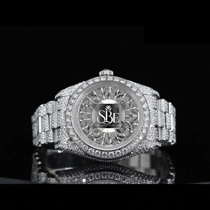 Elegante Reloj de Acero Inoxidable con Diamantes de Moissanita, Movimiento de Cuarzo ETA, Resistente al Agua, Diseño Atemporal para Eventos Exclusivos - Product Image 1