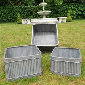 Jardinera galvanizada estrecha y alta para elegantes jardines urbanos en balcones cuando el espacio es escaso y el estilo es importante en áreas limitadas. - Product Image 6