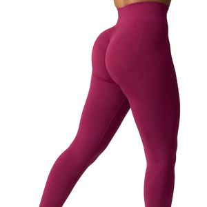 ผู้ผลิตกางเกงโยคะรัดรูปสำหรับผู้หญิงแบบ OEM ODM กางเกงออกกำลังกายไร้ตะเข็บขายส่ง กางเกงฟิตเนสเสริมสะโพก - Product Image 1