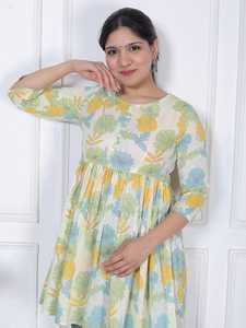 Haut tendance pour femmes, imprimé floral multicolore, style peplum court, pour le bureau, l'université ou le quotidien. - Product Image 3