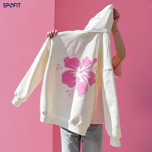 Personnalisation du logo sur un sweat à capuche 100 % coton pour femme, fabriqué au Pakistan, disponible pour tous les clients B2B. - Product Image 5