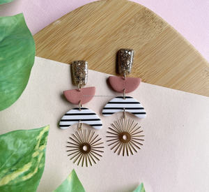 Nouvelles boucles d'oreilles en résine acrylique fleur séchée pour femmes-beaux cadeaux de bijoux faits à la main - Product Image 3