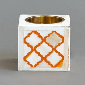 Quemador de Incienso de Mármol Indio Hecho a Mano con Incrustaciones de Hueso y Nácar, Elegante Quemador para Oud y Bakhoor, Decoración Aromática para el Hogar para Todas las Estaciones - Product Image 1