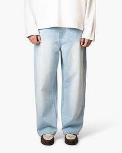 Jean droit bleu délavé pour homme, taille mi-haute, coupe classique, en denim de coton, décontracté, écologique, résistant à la décoloration, avec détails perlés, collection Printemps - Product Image 1
