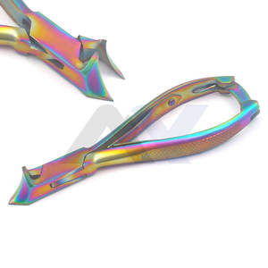 กรรไกรตัดเล็บสีรุ้งพร้อมด้ามจับตามหลักสรีรศาสตร์ ใบมีดโค้งรูปพระจันทร์ ใบมีดคมพิเศษ ผลิตจากใบมีดคุณภาพสูง - Product Image 4