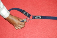 Horshi H133 Corde de dressage pour chevaux, personnalisée, rembourrée en maille souple, avec anneau pivotant et sangle rembourrée, 8M