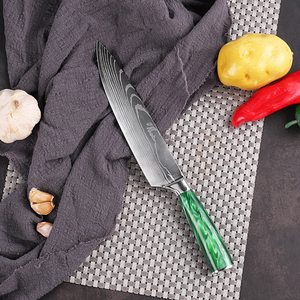 Couteau de Chef LEGACY BLADES en Damas Forgé à la Main, 8 Pouces, Manche Ergonomique en Résine Ambidextre de Qualité Supérieure, Couteau de Cuisine, Vente en Gros OEM - Product Image 6