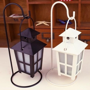 Farol de Hierro Blanco Tradicional Hecho a Mano y Personalizable con Diseño Recortado y Acabado con Recubrimiento en Polvo para Decoración del Hogar, Bodas y Año Nuevo - Product Image 5