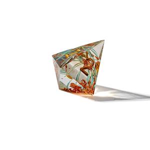 Ensemble de dés en résine de style boutique, dés polyédriques en résine personnalisés avec remplissage pour jeux de table de luxe, fournisseur en gros d'accessoires de jeu - Product Image 4