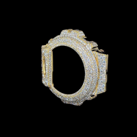 Lunette de montre personnalisée GS-6900 plaquée or, sertie de diamants, pour une touche de luxe et un style premium.