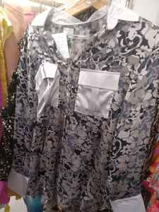 Chemise boutonnée style Evergreen, imprimé animal vintage, chemisier de fête pour femmes et jeunes filles, chemise en satin à manches longues, col traditionnel pointu - Product Image 5