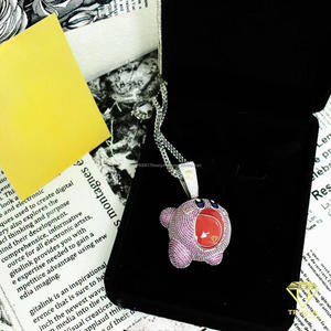 Pendentif en moissanite en forme de visage d'ours de dessin animé, en argent sterling 925, rose glacé, bijoux hip-hop personnalisés - Product Image 3