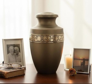 Metal Urn Style <b>Decorative</b> <b>Vase</b> With Lid Traditional Tabletop Vessel - Product Image 4