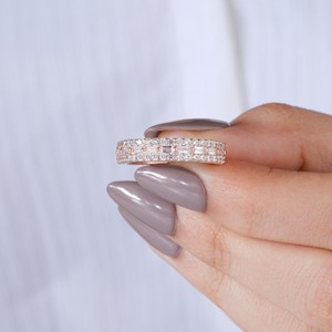 Elegante anillo de doble hilera de diamantes en oro rosa para mujer, regalo de lujo para boda, compromiso o aniversario, joyería fina. - Product Image 2