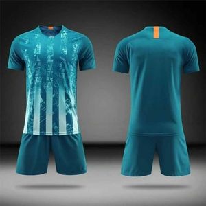 Venta al por mayor de camisetas de fútbol de alta calidad con MOQ bajo, uniformes de fútbol personalizados para venta en línea a precio asequible. - Product Image 1