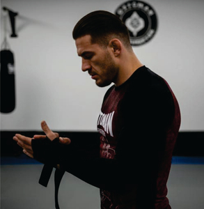 Rashguard personnalisé à manches longues avec votre propre logo sublimé, nouvelle arrivée, rashguard MMA pour adultes, couleur noire - Product Image 4