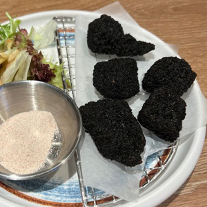 Vente en gros de morceaux de poulet frit croustillant à l'encre de seiche, style coréen, surgelés IQF, prêts à cuisiner, en sachet - Product Image 6