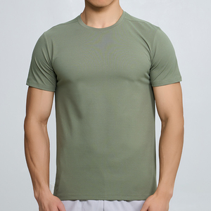 Nouveau T-shirt pour homme, best-seller, couleur unie, faible MOQ, respirant, manches courtes, coupe ample, décontracté, 100% polyester, dernier design - Product Image 1