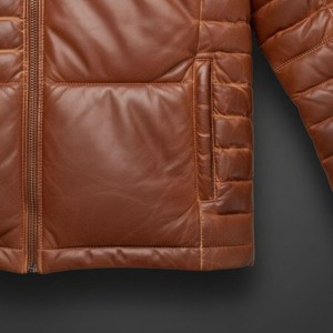 Vêtements d'extérieur matelassés en cuir pour la protection contre le froid, conçus pour la protection hivernale, offrant une chaleur constante et un équilibre entre la mode et le confort. - Product Image 6