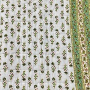 Colcha de Algodón Reversible con Estampado Floral Hecho a Mano en Jaipur, Estilo Vintage Boho para Cama Individual, Relleno de Algodón Duradero - Product Image 4