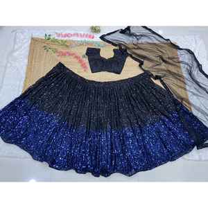 Lehenga Choli de Diseñador con Hermosa Dupatta para Fiestas, Elegantes Artículos para Fiestas - Product Image 1