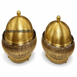 Luxury Gold Hammered Metal Casserole Dish with Lid Stainless Steel <b>Buffet</b> Serving Hotel Restaurant Food <b>Warmer</b> Serving Dish - Product Image 1