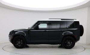 Como Nuevo 2024 Land Rover Defender - Product Image 2