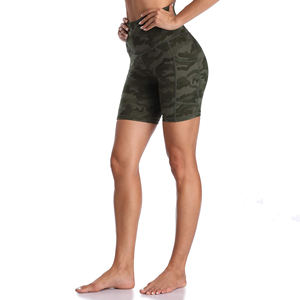 Pantalones cortos de yoga con spandex flexible para mujer - Product Image 1