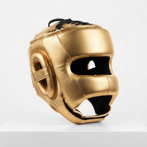 Casque de boxe en cuir de qualité supérieure, professionnel, avec lacets sur le dessus et protection des joues - Product Image 1
