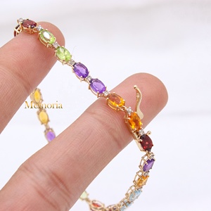 กำไลข้อมือเทนนิสทรงรีประดับเพชรและพลอยหลากสีทองคำแท้ 14K สำหรับผู้หญิง เหมาะสำหรับงานปาร์ตี้และงานแต่งงาน - Product Image 6