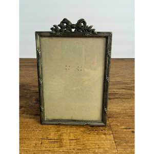 Oval Iron Metal <b>Photo</b> <b>Frame</b> With <b>Black</b> Finish Perfect For Home Gallery Walls And Office Living Rooms Decor Picture <b>Frames</b> - Product Image 6