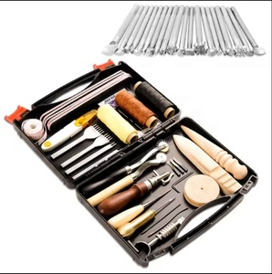 Ensemble d'<span class=keywords><strong>outils</strong></span> <span class=keywords><strong>pour</strong></span> <span class=keywords><strong>le</strong></span> travail du <span class=keywords><strong>cuir</strong></span> Produits de couture en <span class=keywords><strong>cuir</strong></span> - Product Image 2