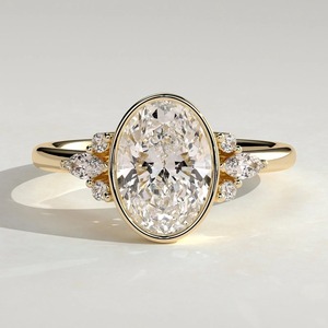 Anillo de compromiso de diamante cultivado en laboratorio, corte ovalado, oro macizo de 14k, con halo y banda pavé, certificado IGI, moderno. - Product Image 1