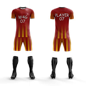 Conjuntos de Uniformes de Fútbol Personalizados con Logotipo de Equipo, 100% Poliéster, Transpirables, Ecológicos, Antibacterianos y de Secado Rápido - Product Image 4