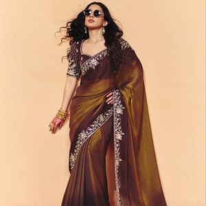 Hermoso Sari de Seda Ligero con Tacto Cómodo y Diseño Étnico para Uso Diario en la Oficina a los Mejores Precios - Product Image 1