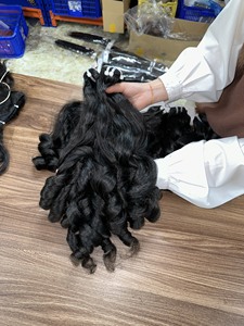 2024 tendance de haute qualité noir rebondissant bouclés faisceaux en gros vietnamien têtes d'entraînement de cheveux humains pour les femmes noires vendeurs - Product Image 3