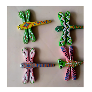 Juguetes de madera para clasificar animales salvajes – Actividades de aprendizaje sobre la naturaleza Montessori para niños pequeños - Product Image 1
