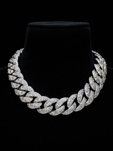 Collar Cubano de Moissanita VVS, Cadena de Plata de Ley 925 con Estilo de Diamante para Fiestas y Eventos Nocturnos - Product Image 2