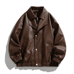 Blouson en cuir pour homme sur mesure, fermeture boutonnée, style bomber, avec corps en cuir véritable, bordure côtelée et personnalisation de la marque. - Product Image 2